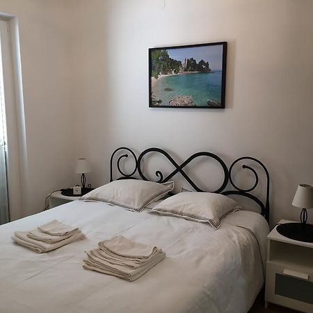 Jelena Apartments Bol Luaran gambar
